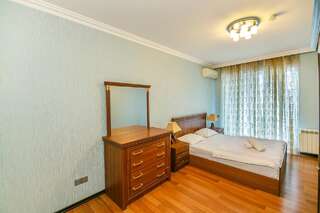 Апартаменты Central in Nizami Street Баку Апартаменты с 2 спальнями-12